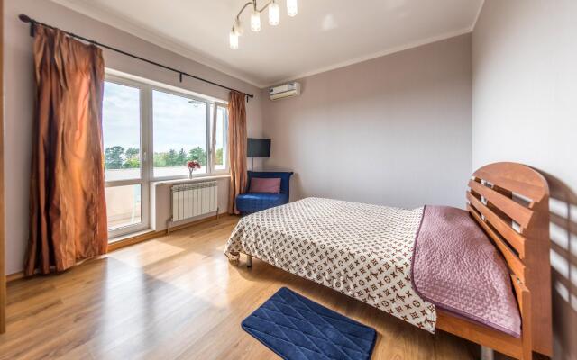 Apartments on Rachmaninoff lane 39/12