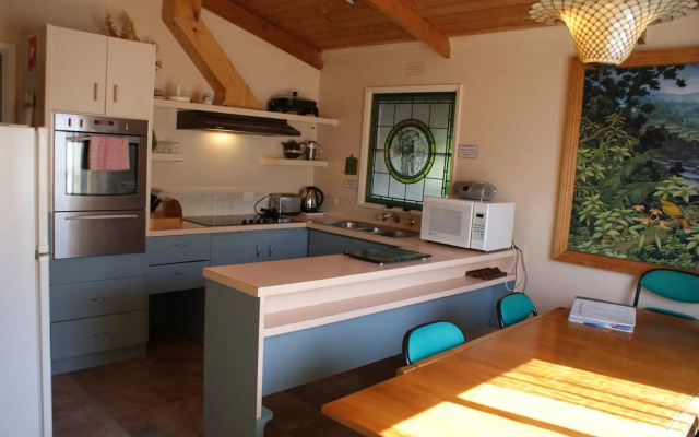 AAA Granary Accommodation