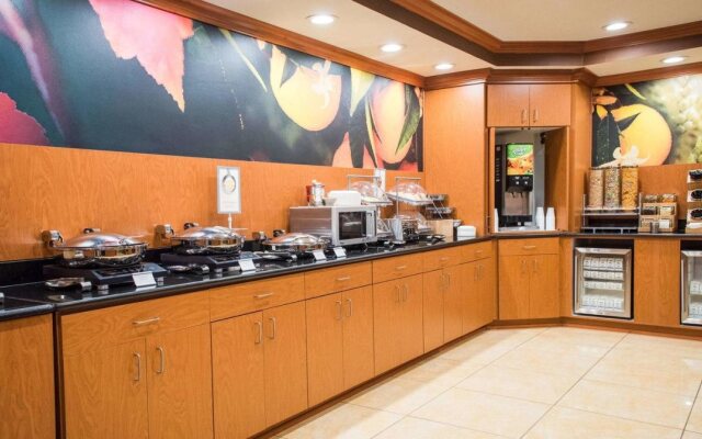 Fairfield Inn & Suites by Marriott Knoxville/East