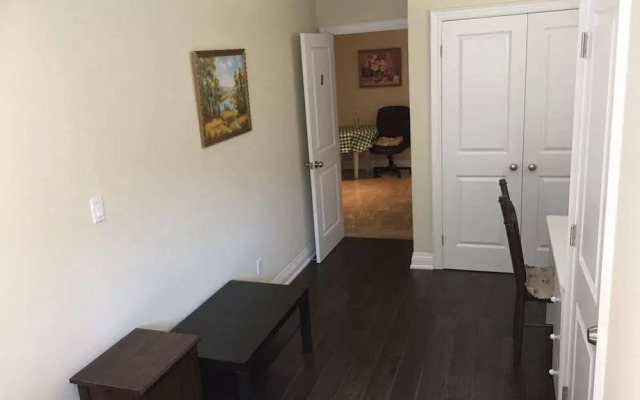 Downtown Comfortable Guest House