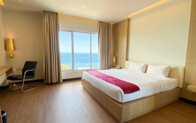 Sutanraja Amurang Hotel – Guest Rooms – Amurang