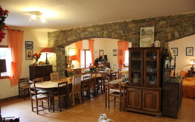 Chambre d'Hôte "Chez Antoinette et Charles"