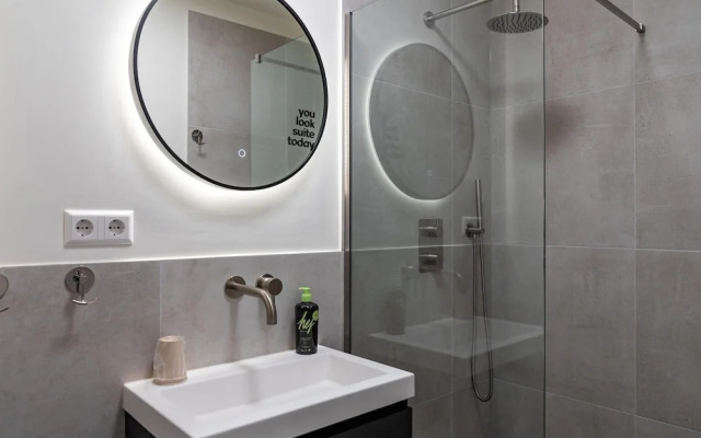 Limehome Den Haag Keizerstraat