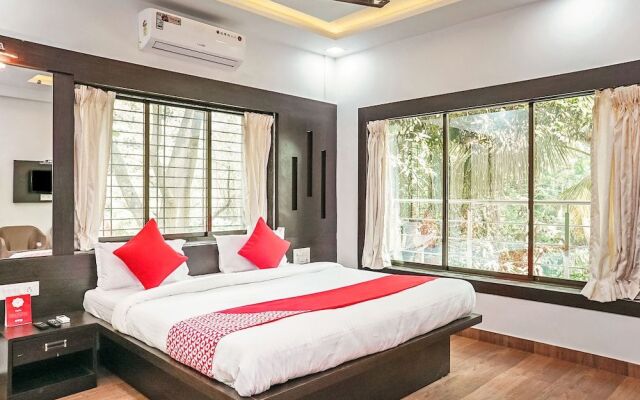 OYO 24932 Hotel Royal Stay