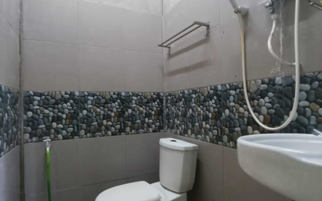 OYO 90799 Sharhan Residence