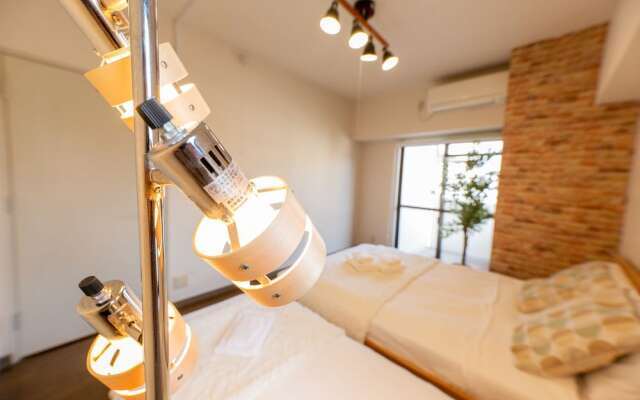 Shinsaibashi Midtown Apartments