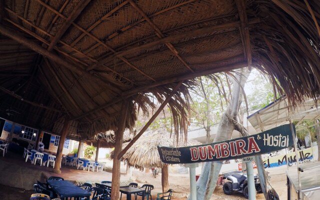 Hostal Dumbira