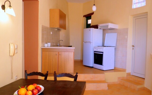 Lina's Sea View Old Traditional House