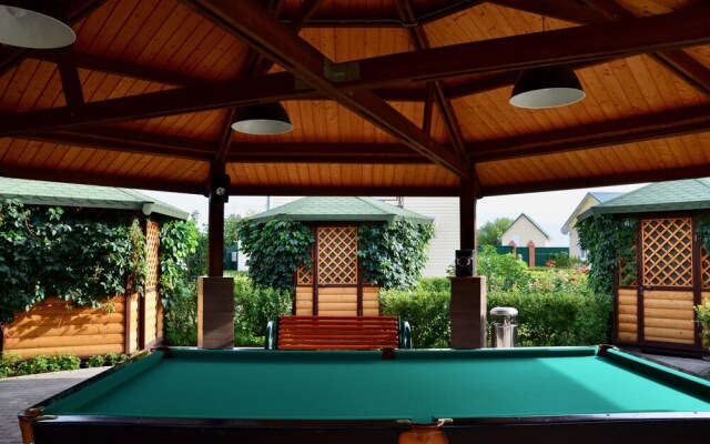 Верхнелебяжье Рыбный курорт