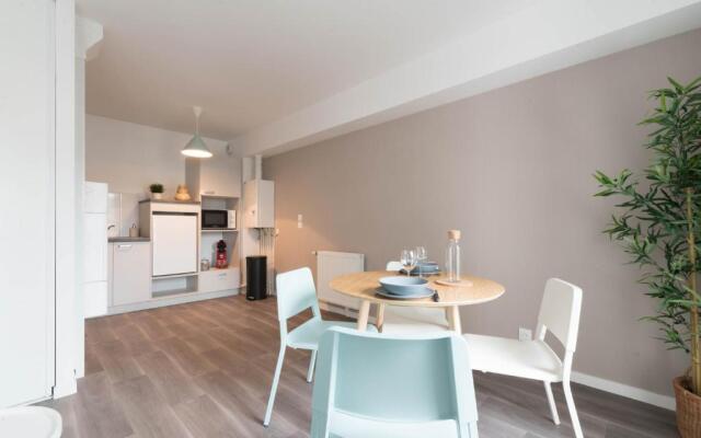 NATHAN - Appartement proche gare, arrivée 24 24