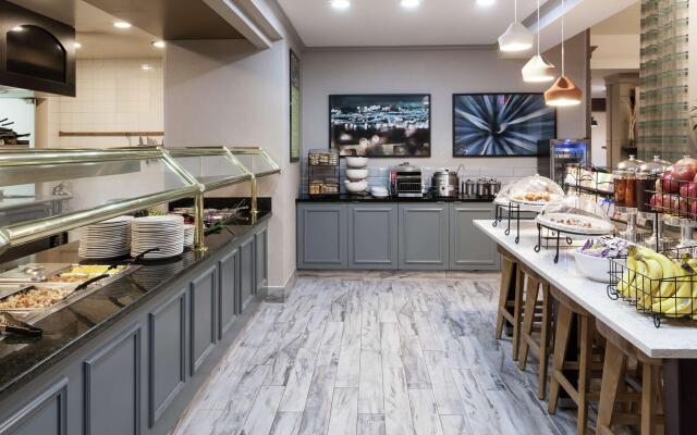 Hilton Garden Inn Sacramento/South Natomas