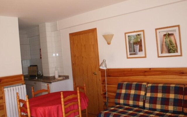 Apartaments Casa Vella Popaire