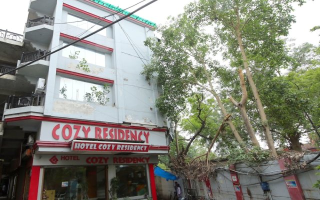 OYO 14465 Hotel Cozy Residency