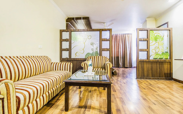 FabHotel Aay Kay Model Town