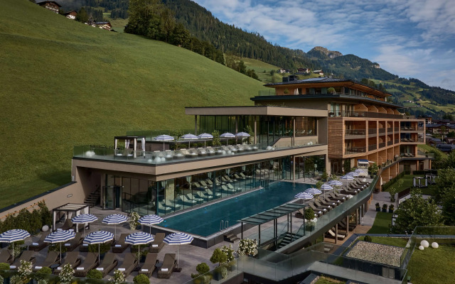 DAS EDELWEISS - Salzburg Mountain Resort