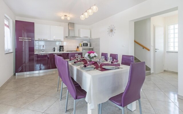 Stunning Home in Pula With Wifi and 3 Bedrooms