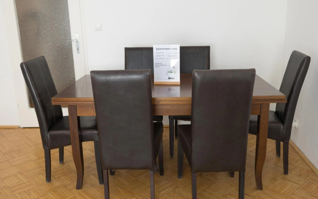 Retro Apartment in the city center.