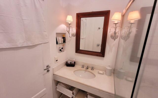 Apartamento Epitacio Pessoa esquina com Garcia D'avila