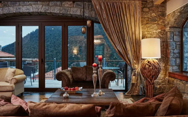Nefeles Suites
