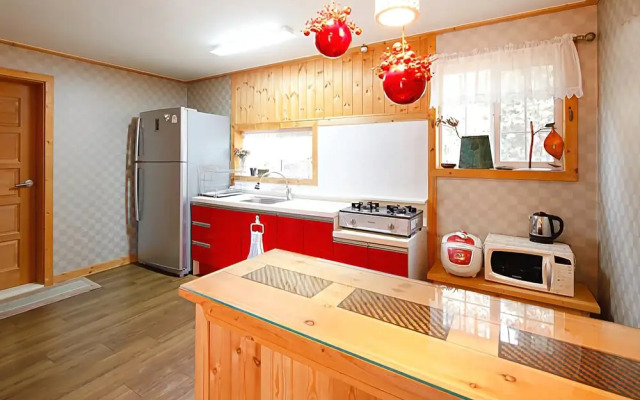 Yangpyeong Cloud & Saesori Pension