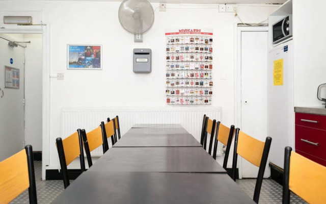 Smart Camden Inn Hostel