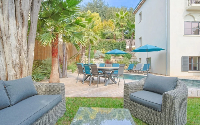 Villa Deva - 5 Bedrooms - Heated Pool