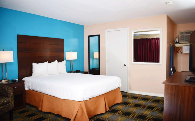 Days Inn by Wyndham Middletown/Newport Area