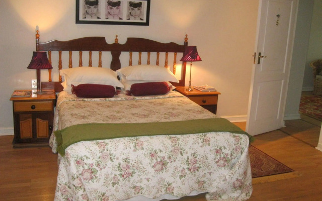 Hoopenburg Guesthouse