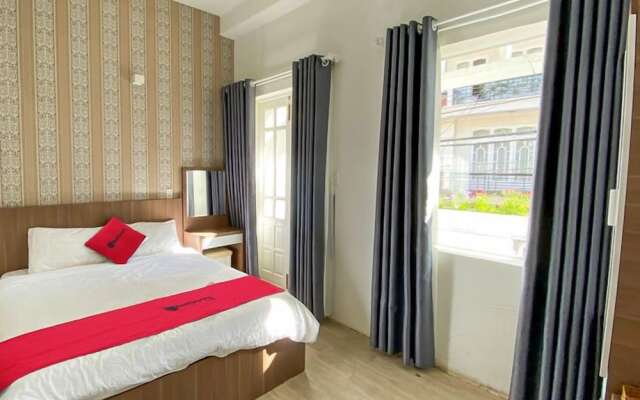 RedDoorz Amis Hotel near Da Lat Market