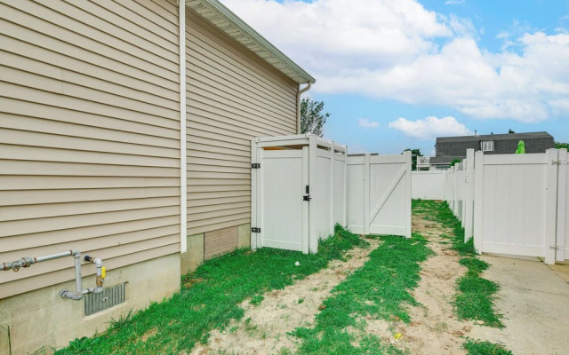 Spacious Brigantine Home ~ 1 Block to Beach!