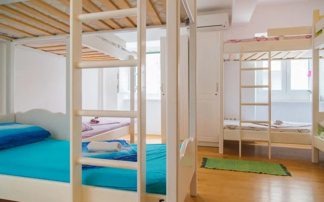 Hostel Marinero - Adults only