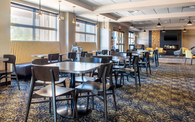 Quality Inn and Suites Petawawa