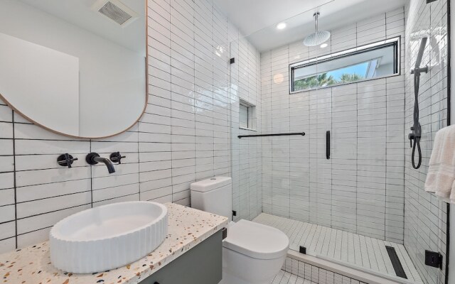 The Windward House 3 Bedroom Home by RedAwning