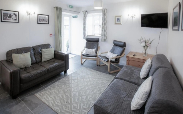The Chaffhouse - 4 Bedroom - Llangenith