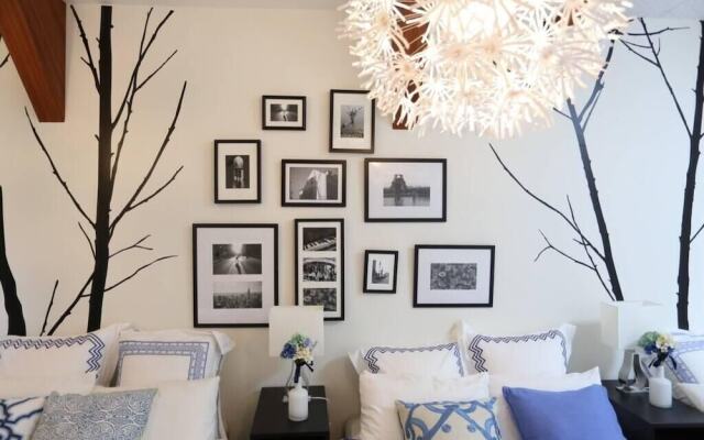 Red Door House Osaka