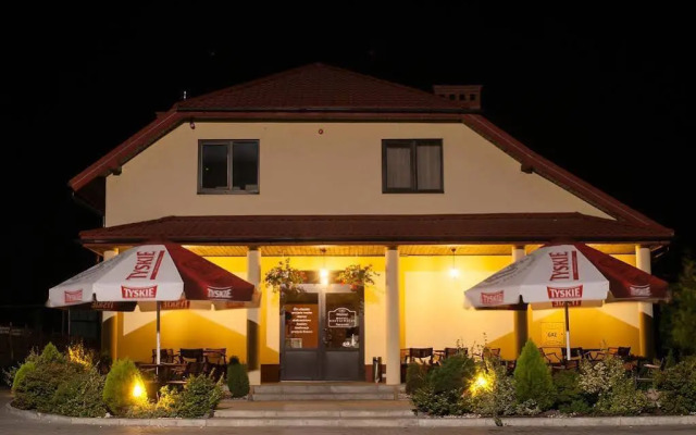 Hotel Marand