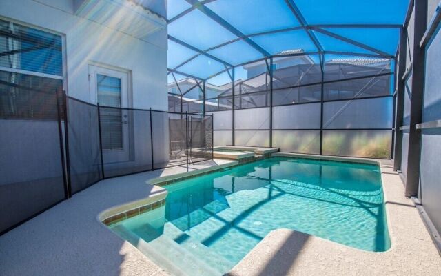 5 Bedroom Resort Villa with Game Room & Pool