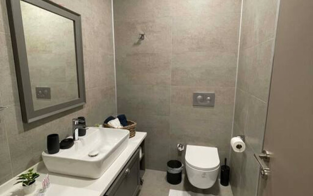 Lovely 1-bedroom Suite Apartment Near Mall of Istanbul