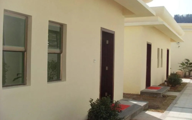 Danxia Hot Spring Holiday Resort