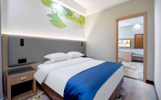 Ramada Linyi North