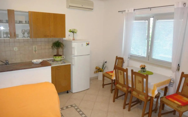 Apartment Ljilja