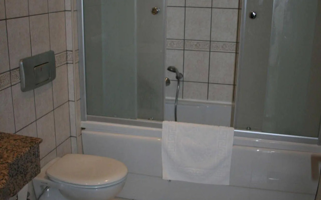 Nysa Hotel