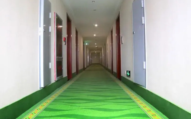 GreenTree Inn Zaozhuang Shanting JinkeGuoji Yijiaren Hotel