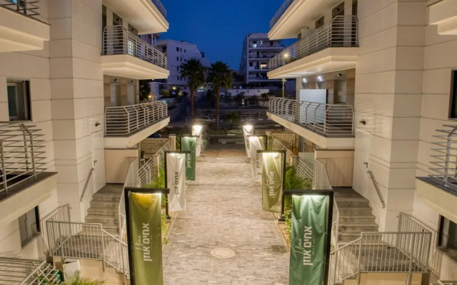 Red Canyon Spa Cozy Stay by Sea N' Rent
