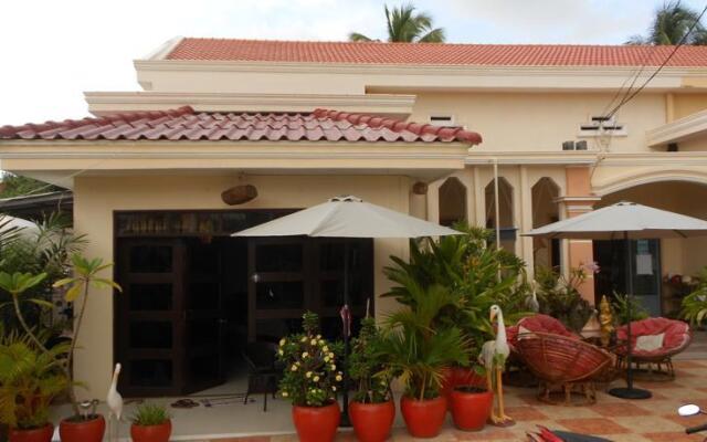 Swissgarden Café & Guesthouse