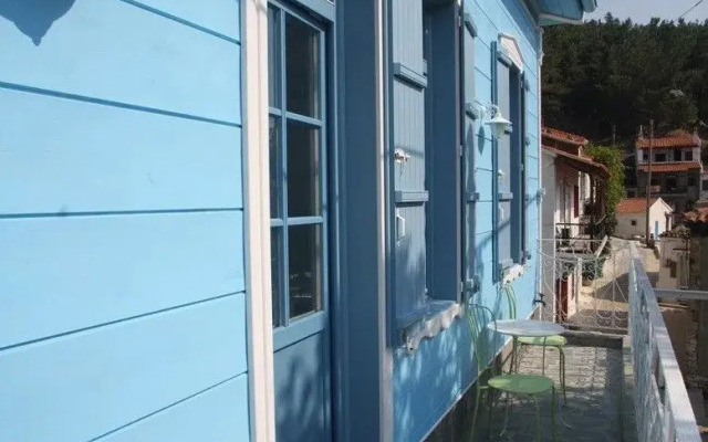 Traditional Houses Atzanou