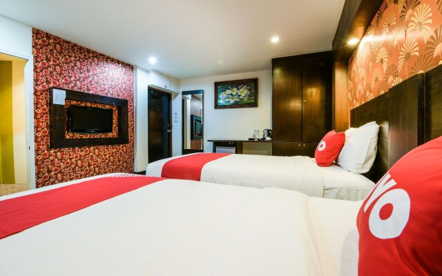 Tez Palace Hotel