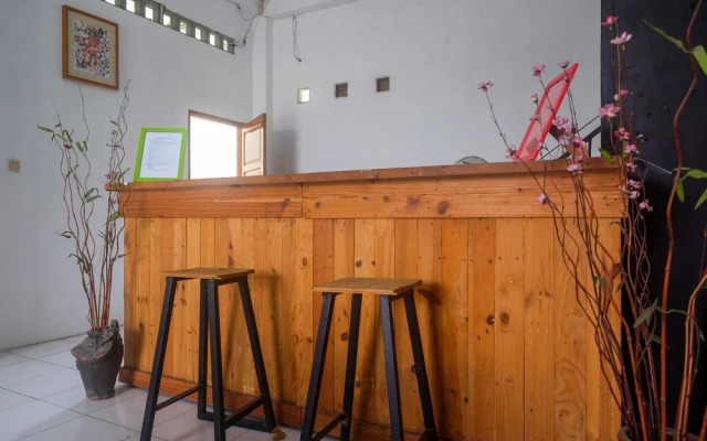 RedDoorz Syariah Near UMY Yogyakarta 2