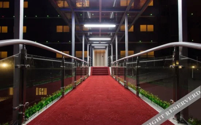 South Station Business Boutique Hotel