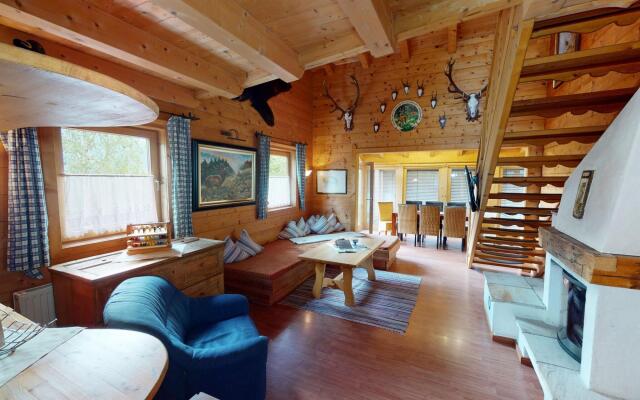 Chalet in Wildkogel Near Ski Slopes & Pool